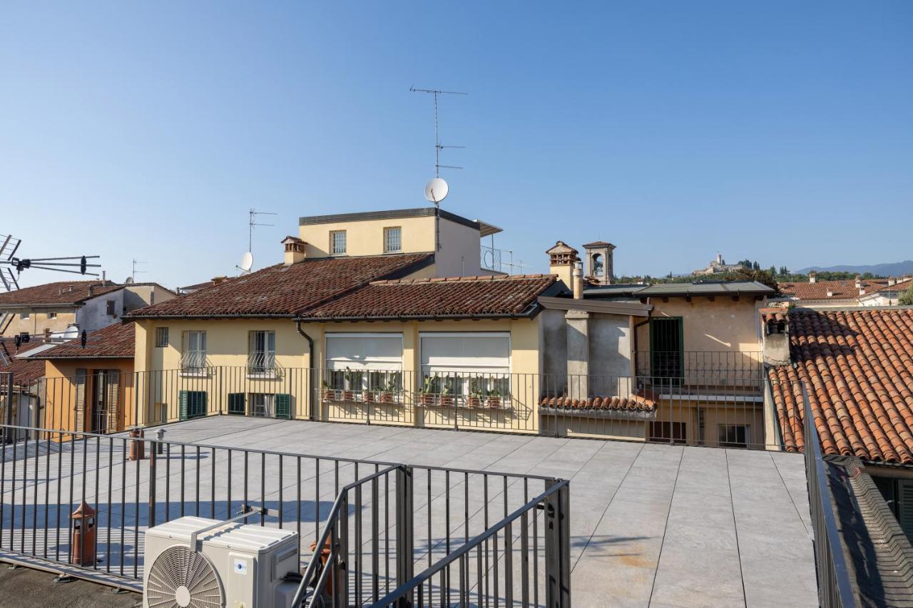 Appartamento Terrazza Cavour Μπρέσια Εξωτερικό φωτογραφία